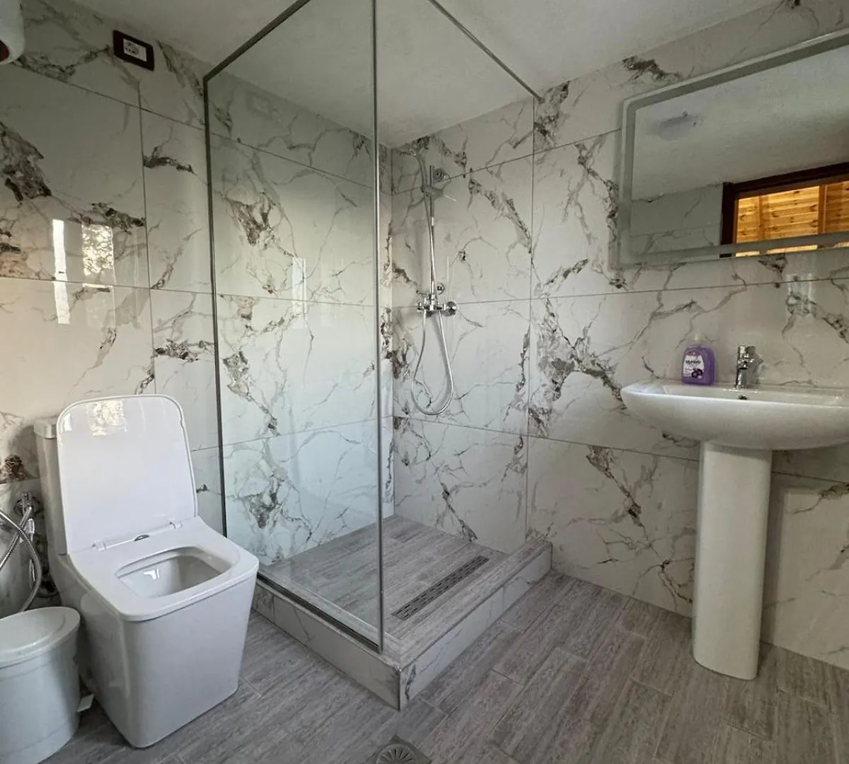 Guest House Argjiro Castle Gjirokastra