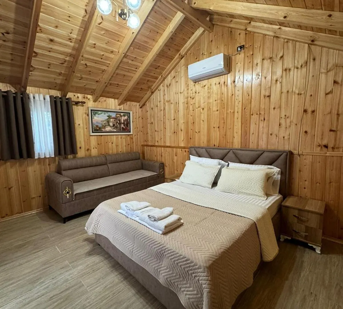 **  Guest House Argjiro Castle Gjirokastra Albánia