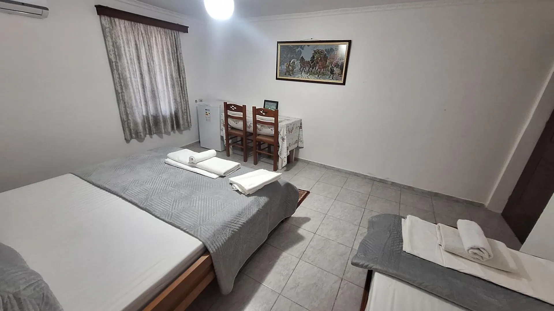 Guest House Argjiro Castle Gjirokastra 2*,  Albánia