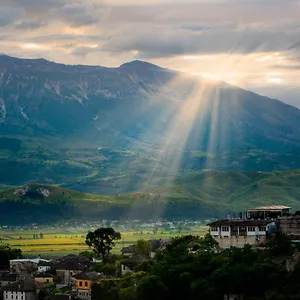 Mele Gjirokastër