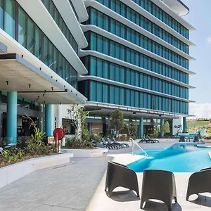https://rydges-gold-coast-airport.queenslandhotels.net